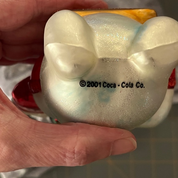 Coca-cola Polar Bear Animation framed print, and Blown Glass Snowman Ornament - Picture 5 of 8